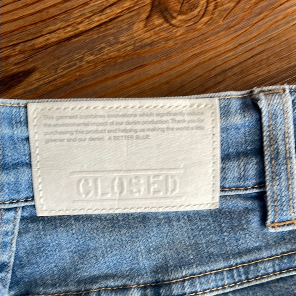 Closed Blue Skinny Jeans with Vintage Wash - Picture 3 of 7